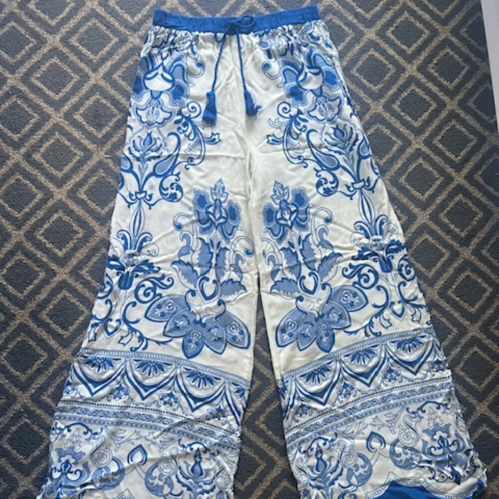 Forever 21 Pants Size M